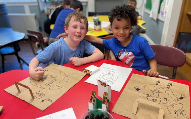 Winthrop School Kindergarteners & First Graders Decorate Shaw’s Supermarket Bags for Earth Day